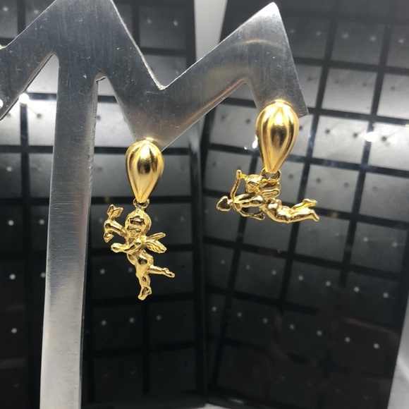 Gold tone cherub angels earrings romantic statement fun - Picture 4 of 5